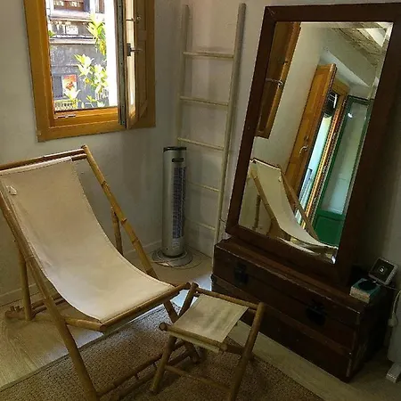 Cozy Studio In Central Area Of Apartment Barcelona